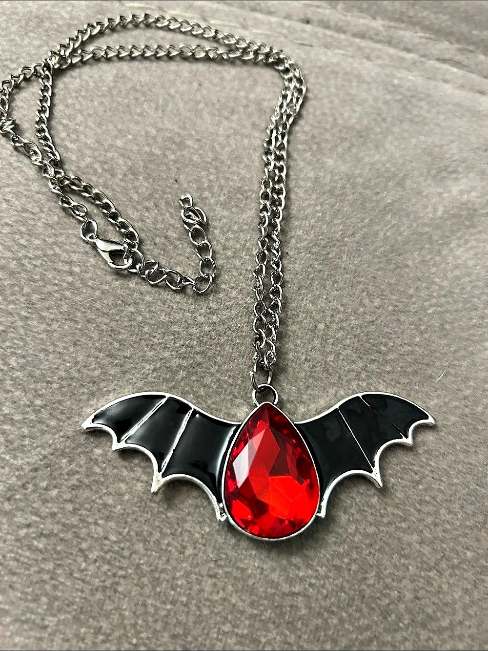 NWOT Bat Pendant Necklace in Black & Red Like New